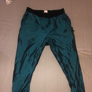 Nike reflective joggers
